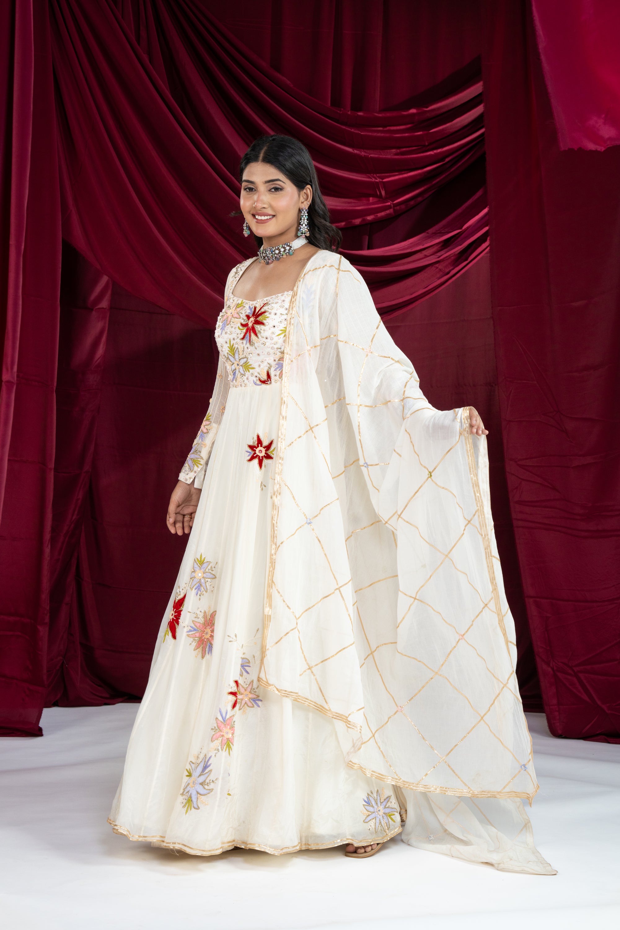 Shahi Safed Anarkali