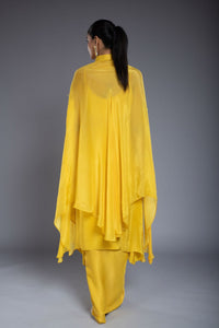 Vestido drapeado amarillo