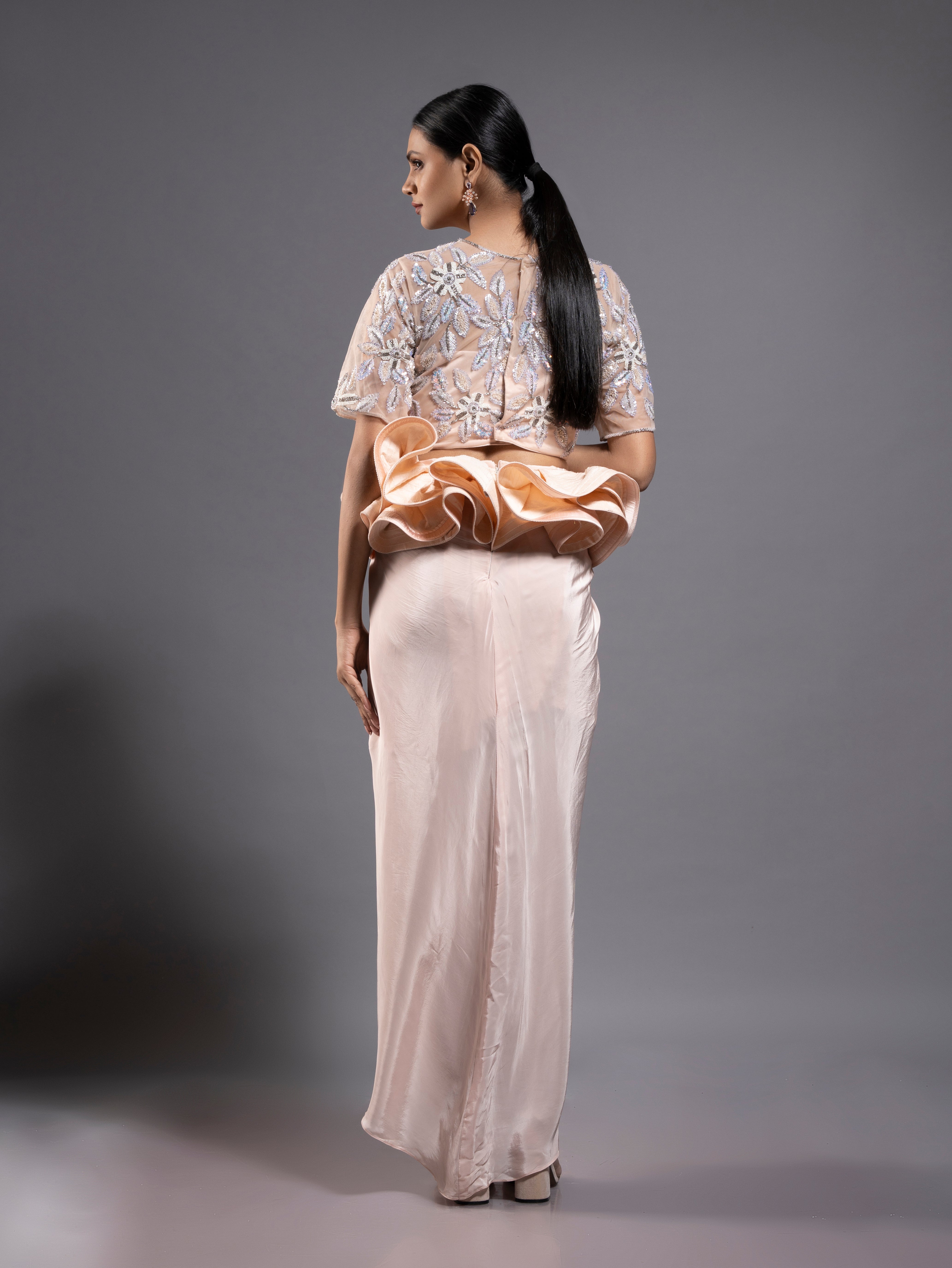 Indo-western Nude Delight