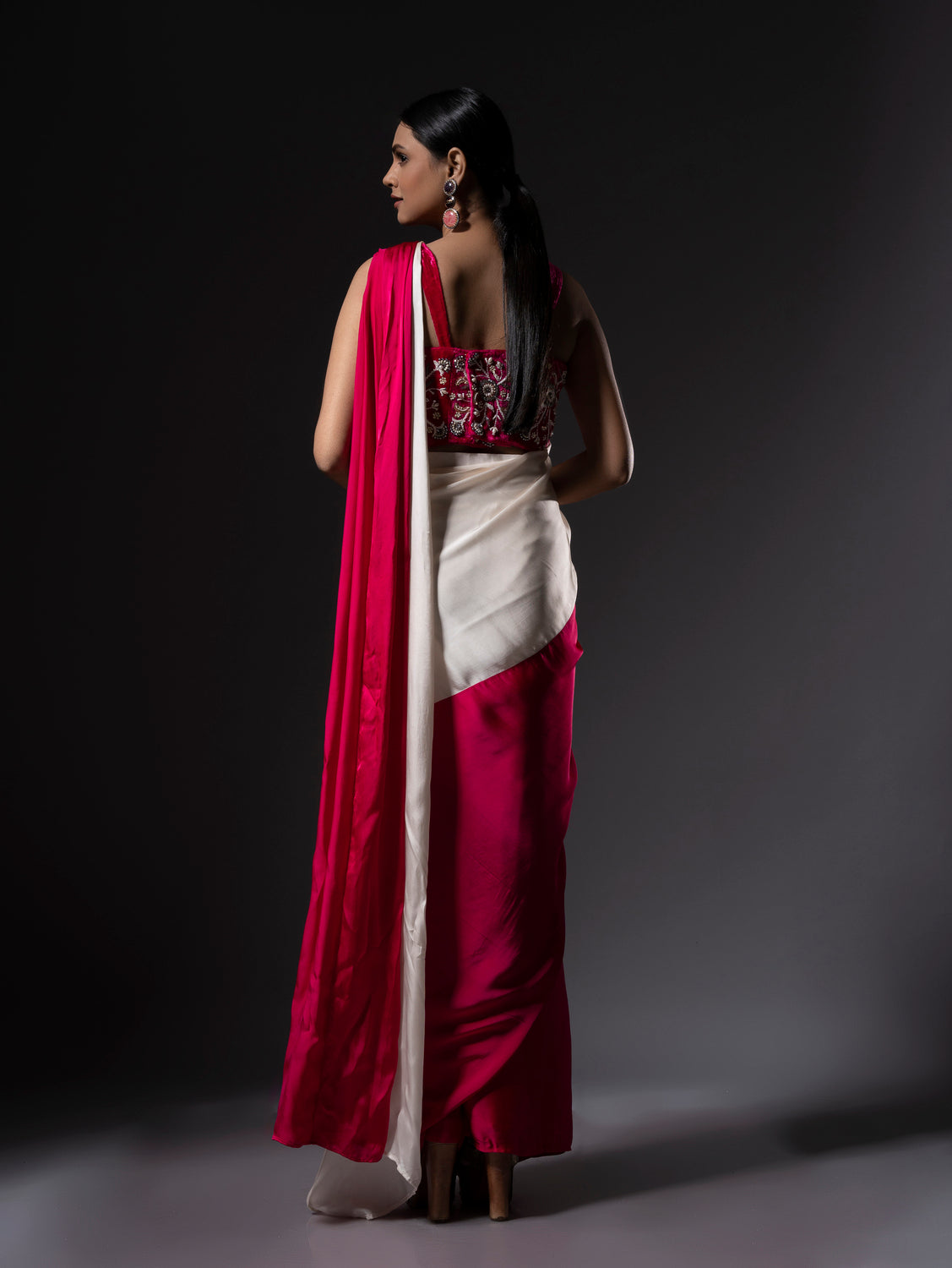 Sari Cascade Rose