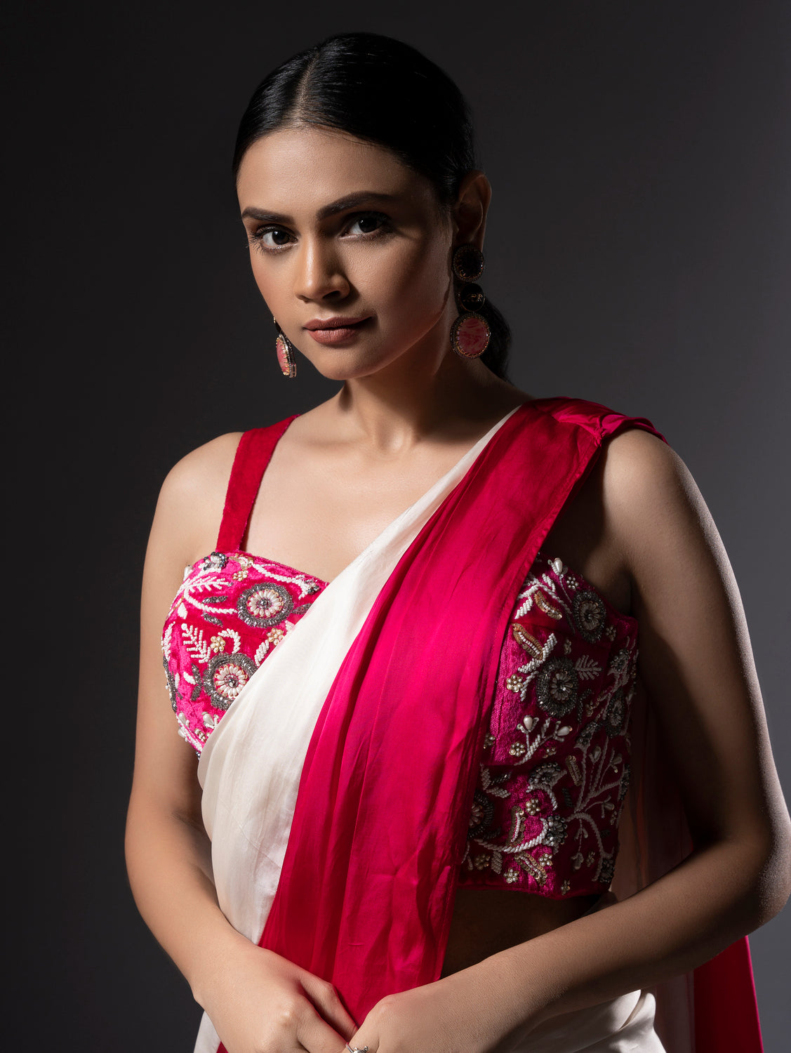 Sari Cascade Rose