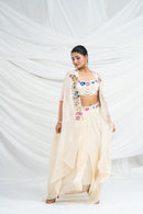 Three Piece Off White Set
