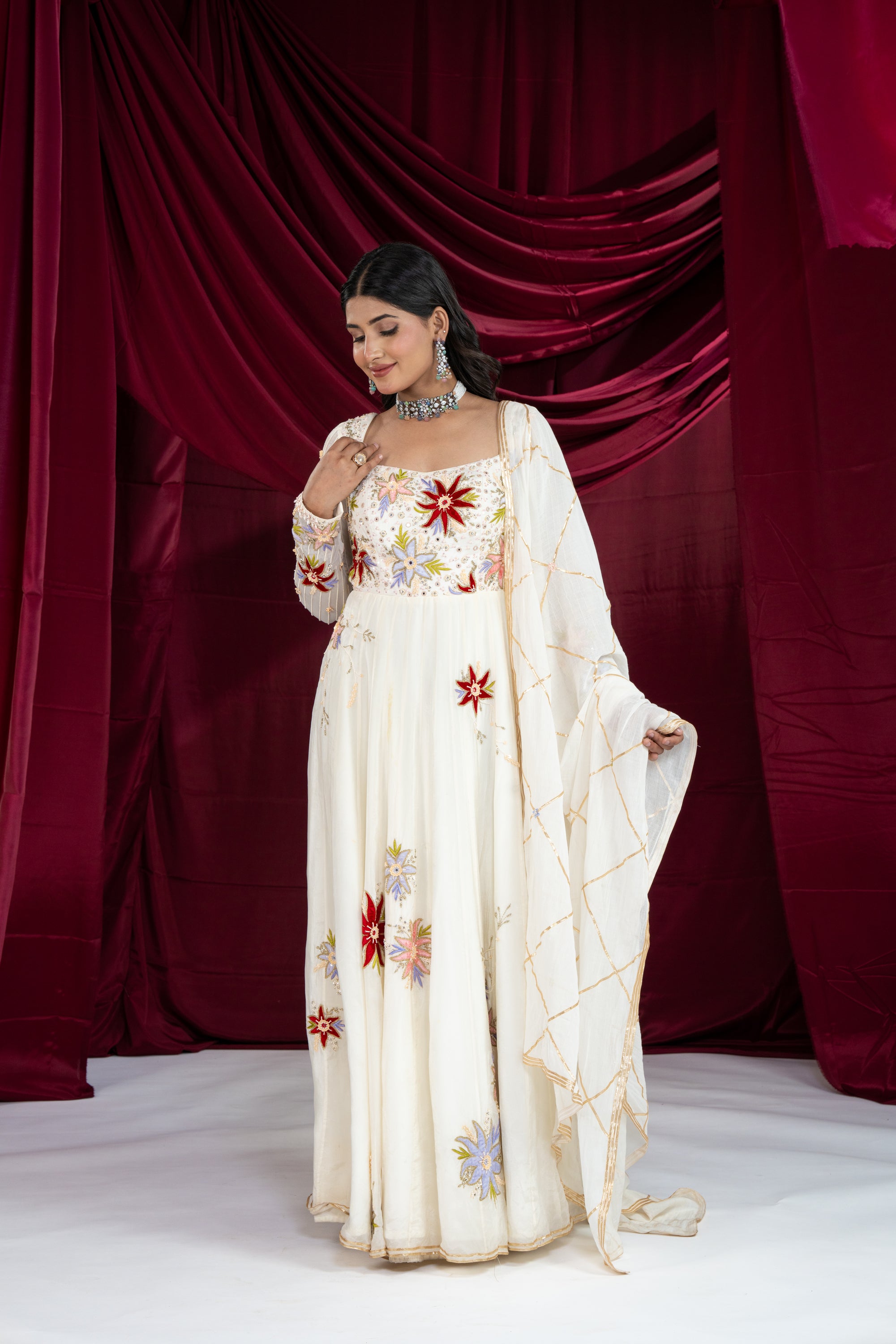 Shahi Safed Anarkali