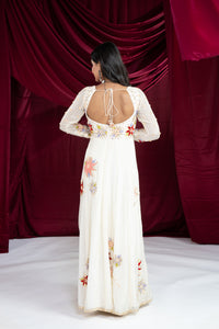 Shahi Safed Anarkali